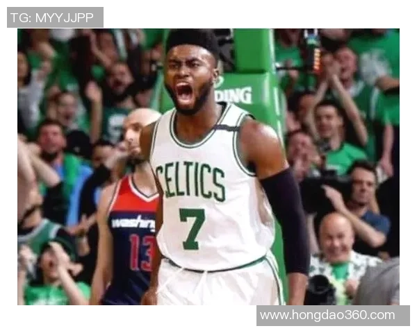 杰伦布朗激烈对抗中发际线粉蹭掉OG球衣现神秘黑色印记