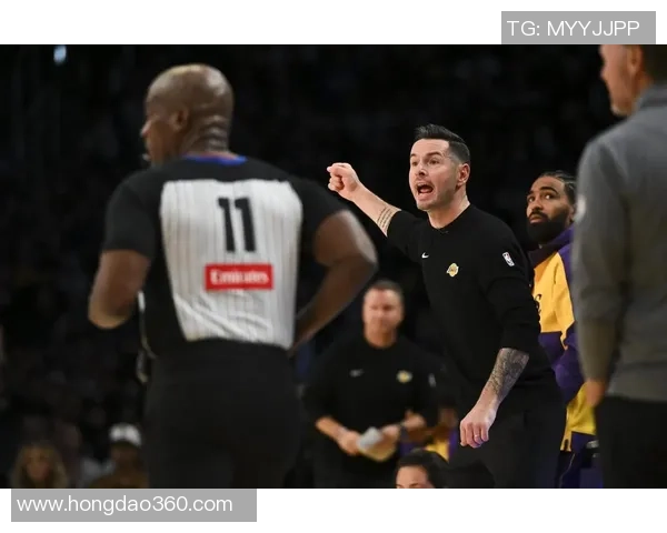 雷迪克笑称湖人罕见强势打出气势首度让对手第三节先喊暂停